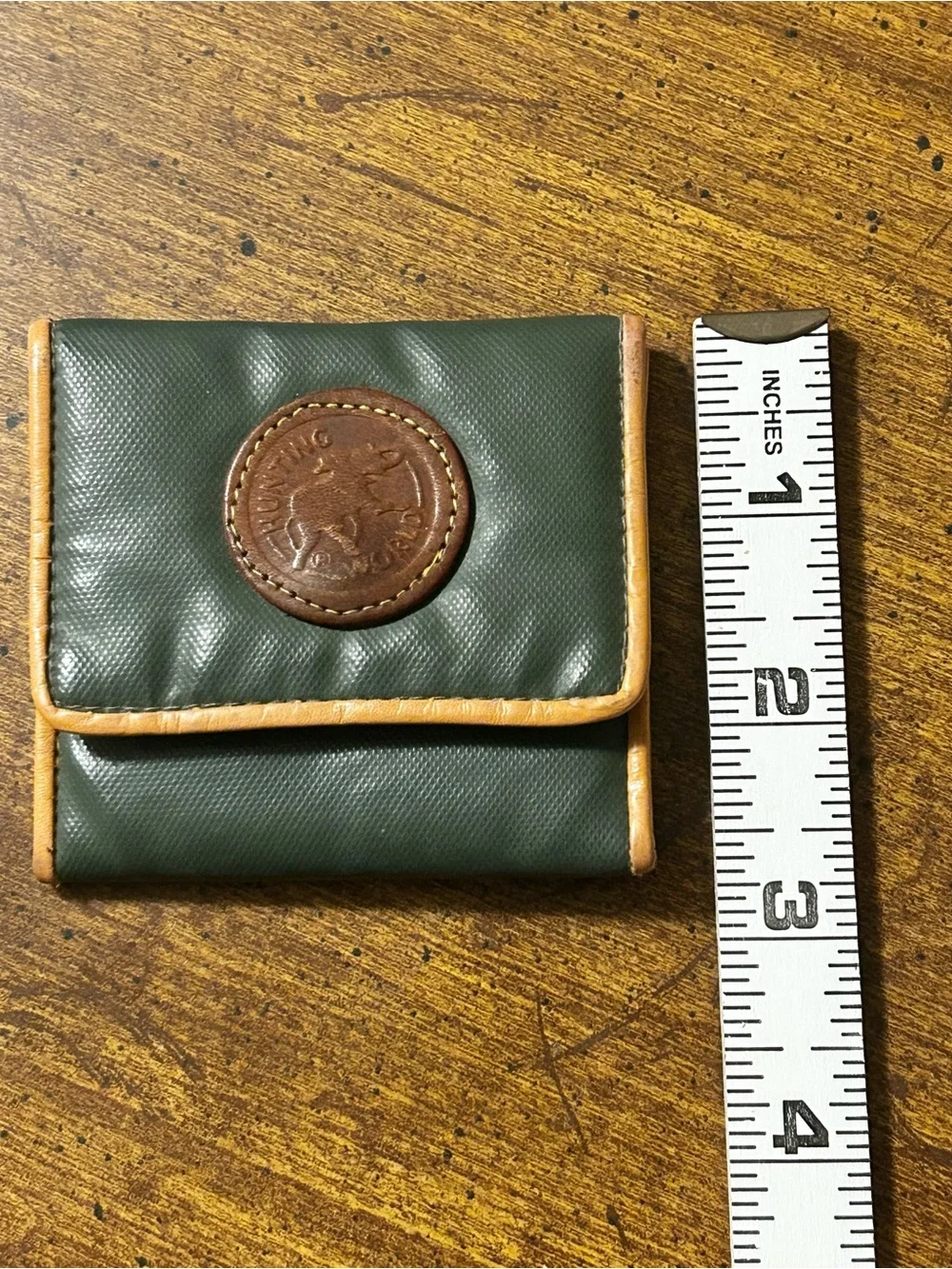 Vintage Hunting World Mini Green Coin Wallet (FLAW - STITCHING PLS READ)